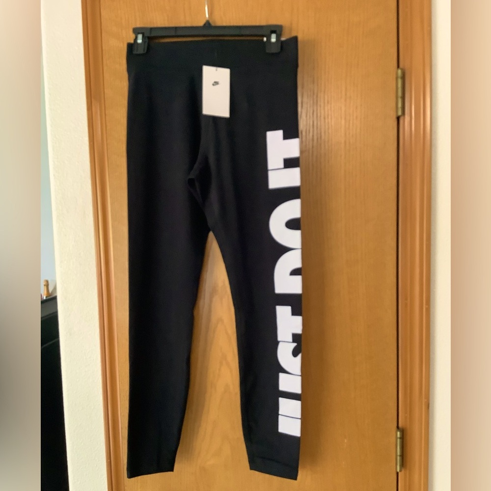 NIKE leggings